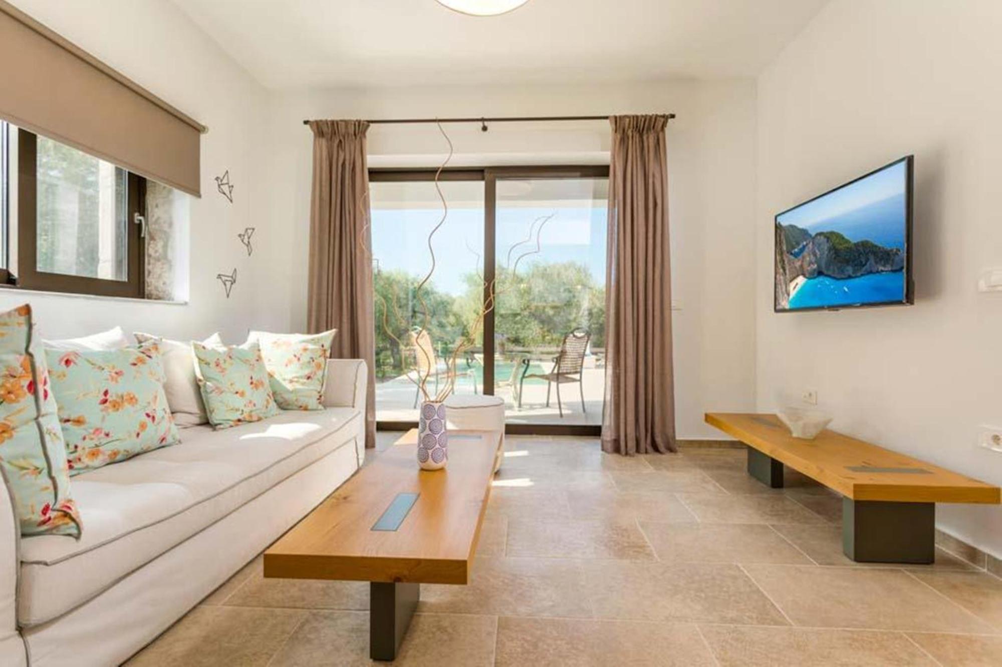 Astarte Villas - Petra Elia Private Villa With Pool Πλάνος Εξωτερικό φωτογραφία